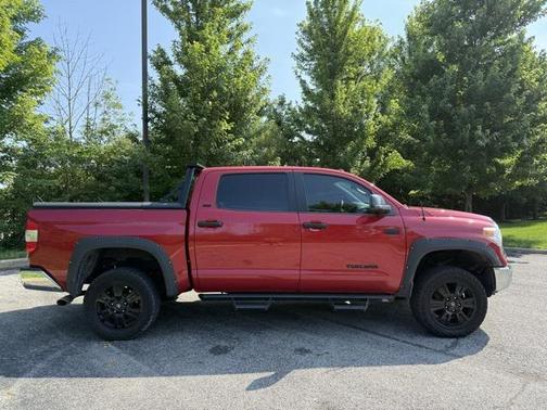 2017 Toyota Tundra SR5
