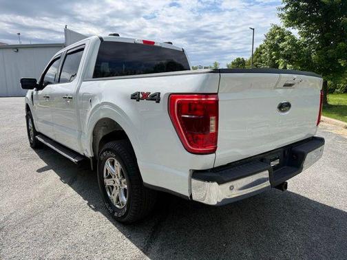 Oxford White 2021 Ford F-150 XLT