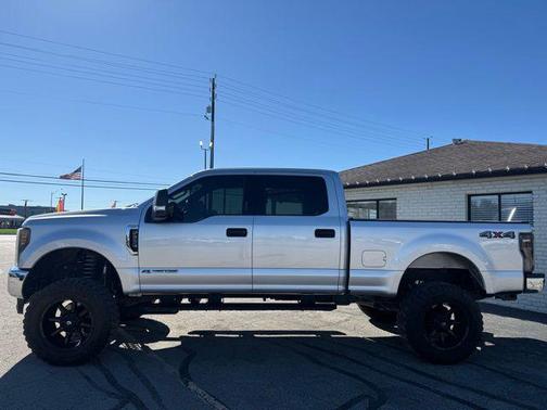 Ingot Silver 2019 Ford F-250 XLT