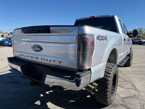 Ingot Silver 2019 Ford F-250 XLT