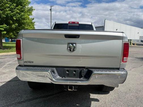 Bright Silver Clearcoat Metallic 2017 RAM 2500 Laramie
