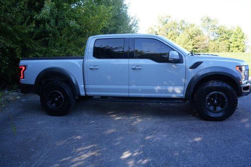 Avalanche 2017 Ford F-150 Raptor