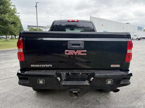 2017 GMC Sierra 2500 SLT