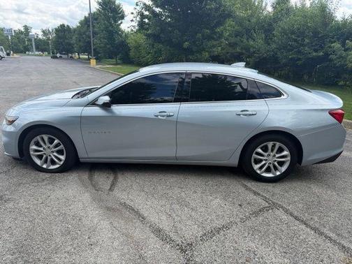 Arctic Blue Metallic 2017 Chevrolet Malibu 1LT