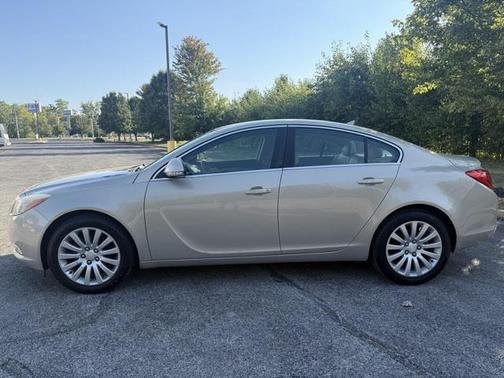 2012 Buick Regal Base