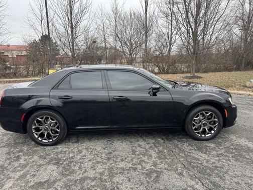 2017 Chrysler 300 S