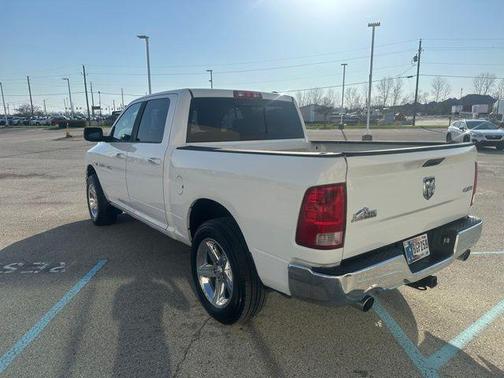 Bright White Clearcoat 2011 Dodge Ram 1500 SLT