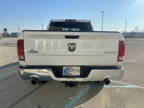 Bright White Clearcoat 2011 Dodge Ram 1500 SLT