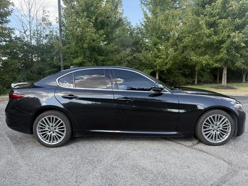 2018 Alfa Romeo Giulia Ti Lusso
