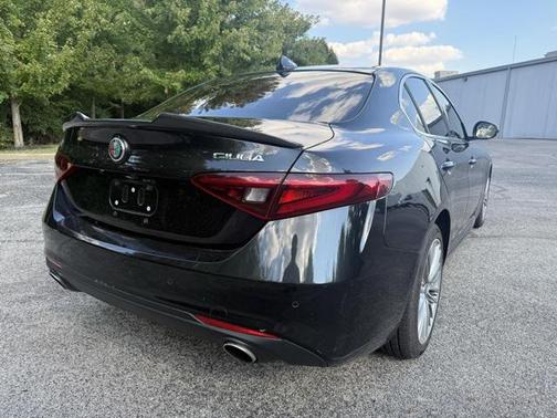 2018 Alfa Romeo Giulia Ti Lusso