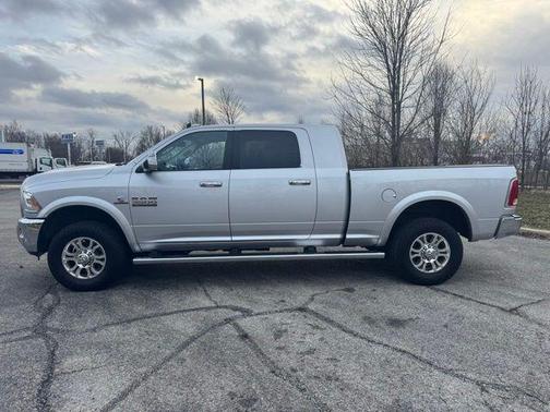 2018 RAM 3500 Laramie Mega Cab 4x4 6'4' Box