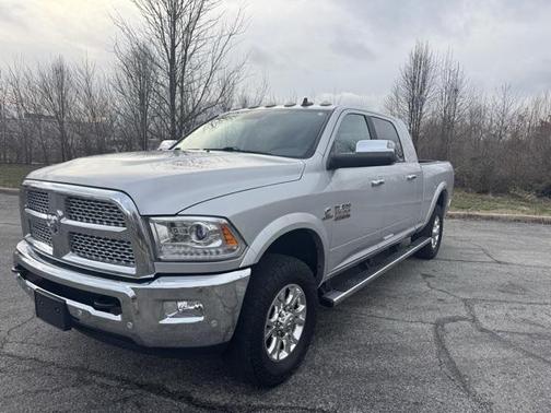 2018 RAM 3500 Laramie Mega Cab 4x4 6'4' Box