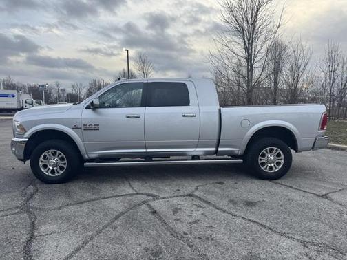 2018 RAM 3500 Laramie Mega Cab 4x4 6'4' Box
