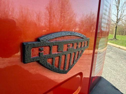 Solar Flare Metallic 2009 Hummer H3T Alpha