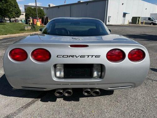 Galaxy Silver Metallic 2003 Chevrolet Corvette Base
