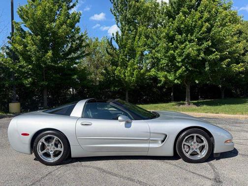 Galaxy Silver Metallic 2003 Chevrolet Corvette Base