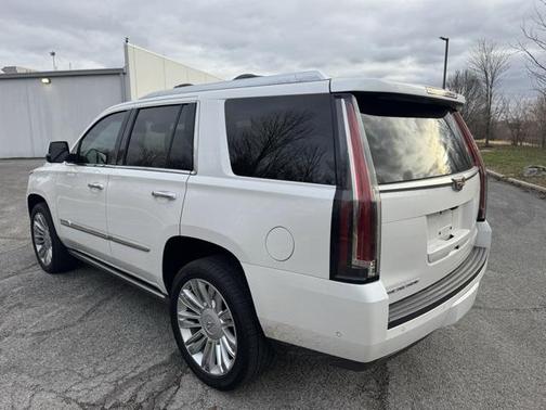 2018 Cadillac Escalade Platinum