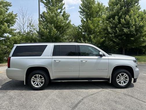 2016 Chevrolet Suburban LT