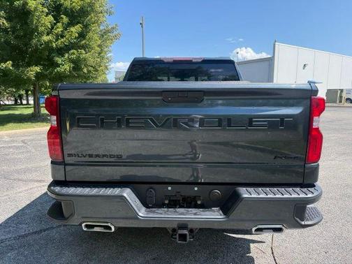 Shadow Gray Metallic 2020 Chevrolet Silverado 1500 RST