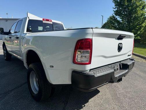 Bright White Clearcoat 2023 RAM 3500 Tradesman Crew Cab 4x4 8' Box