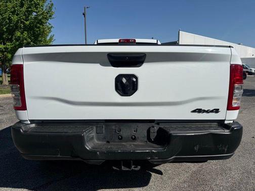 Bright White Clearcoat 2023 RAM 3500 Tradesman Crew Cab 4x4 8' Box