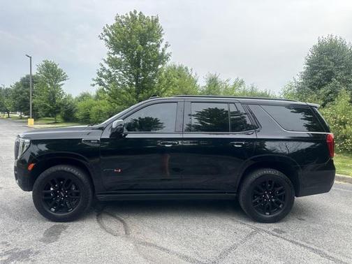 2021 GMC Yukon 4WD AT4