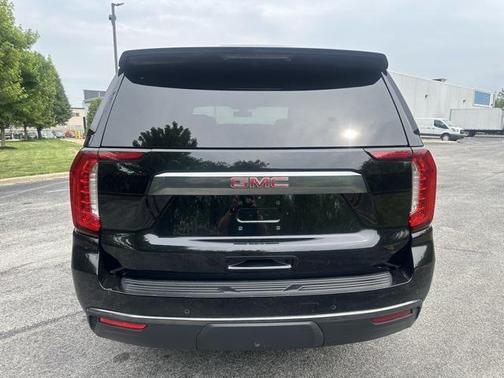 2021 GMC Yukon 4WD AT4