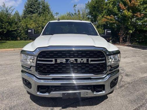 Bright White Clearcoat 2024 RAM 2500 Big Horn Crew Cab 4x4 6'4' Box