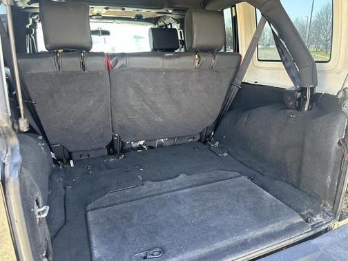 2010 Jeep Wrangler Unlimited Sahara
