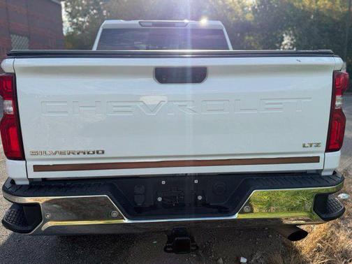 Summit White 2021 Chevrolet Silverado 2500 LTZ