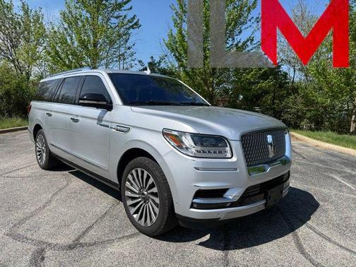 Ingot Silver 2018 Lincoln Navigator L Reserve