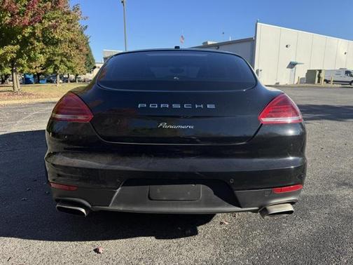 2014 Porsche Panamera 4