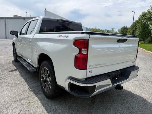 Iridescent Pearl Tricoat 2020 Chevrolet Silverado 1500 LT