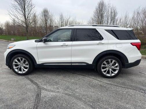 2022 Ford Explorer Platinum