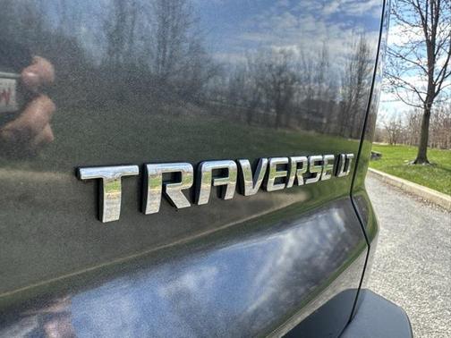 2011 Chevrolet Traverse 2LT