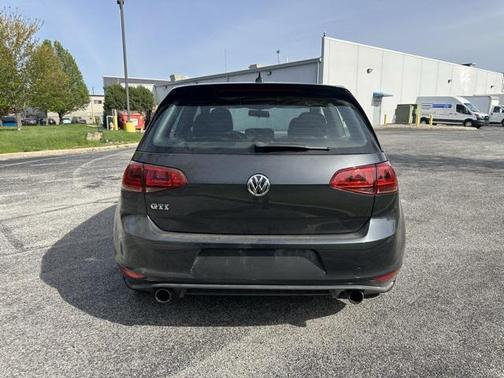 2016 Volkswagen Golf GTI 2.0T S 4-Door