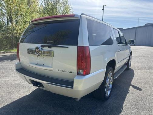 2014 Cadillac Escalade ESV Luxury