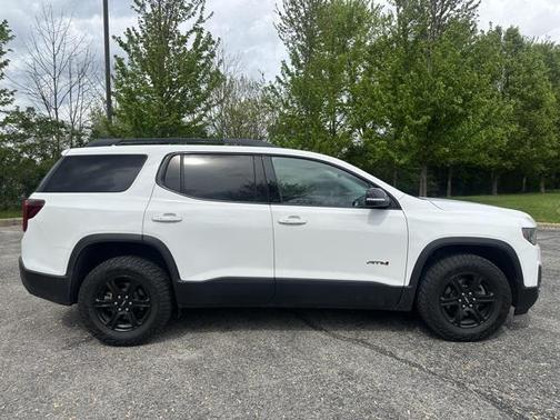 2020 GMC Acadia AWD AT4