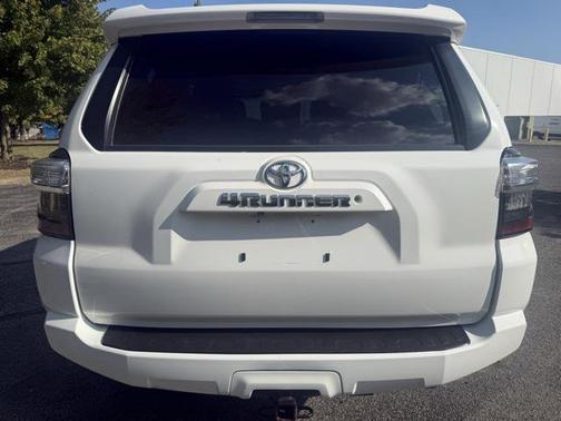 2017 Toyota 4Runner SR5 Premium