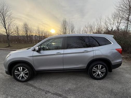 2018 Honda Pilot EX