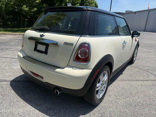 Pepper White 2012 MINI Cooper S Base