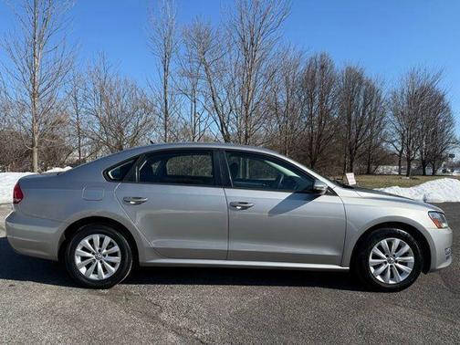 2012 Volkswagen Passat 2.5 S