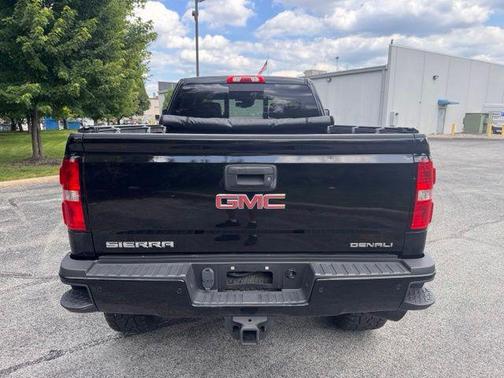 Onyx Black 2015 GMC Sierra 2500 Denali