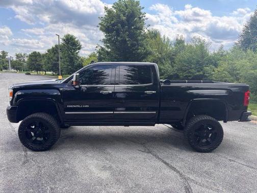 Onyx Black 2015 GMC Sierra 2500 Denali