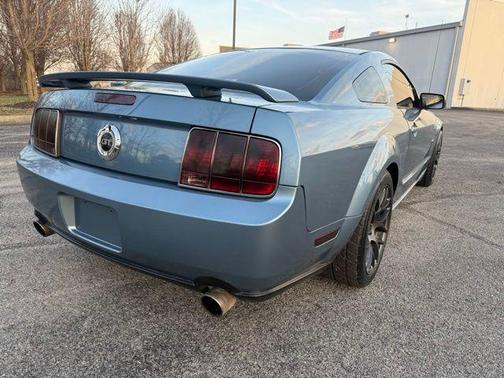 2006 Ford Mustang GT Premium