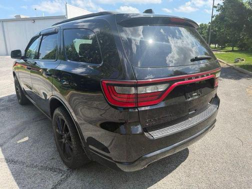 DB Black Crystal Clearcoat 2017 Dodge Durango GT