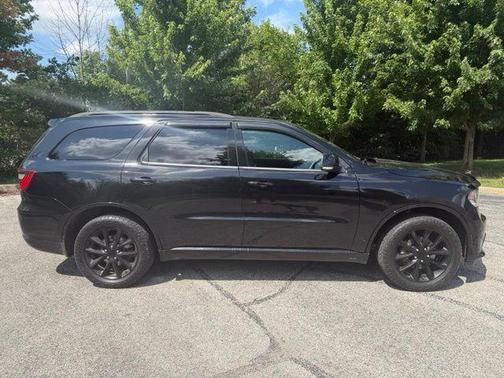 DB Black Crystal Clearcoat 2017 Dodge Durango GT