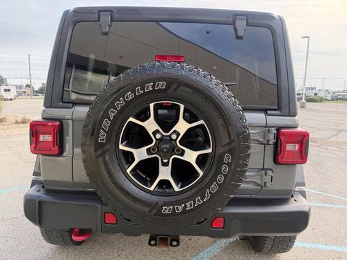 Sting-Gray Clearcoat 2019 Jeep Wrangler Rubicon