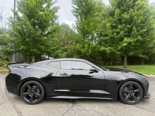 Black 2018 Chevrolet Camaro 1SS