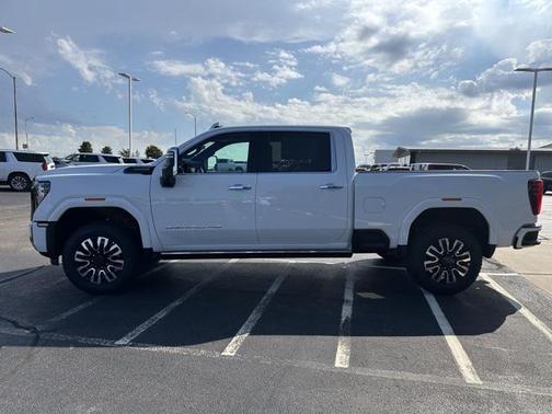 2025 GMC Sierra 2500 Denali Ultimate